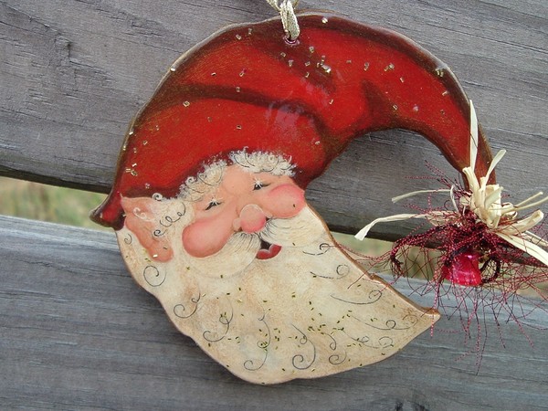 Santa Half Moon