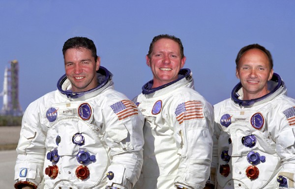 three wise astronorts