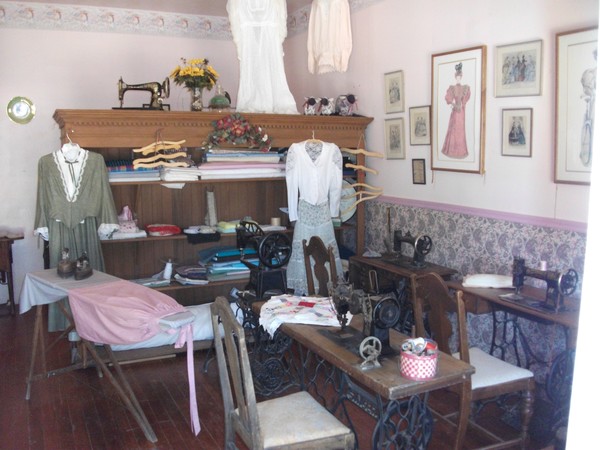 Dress Shop