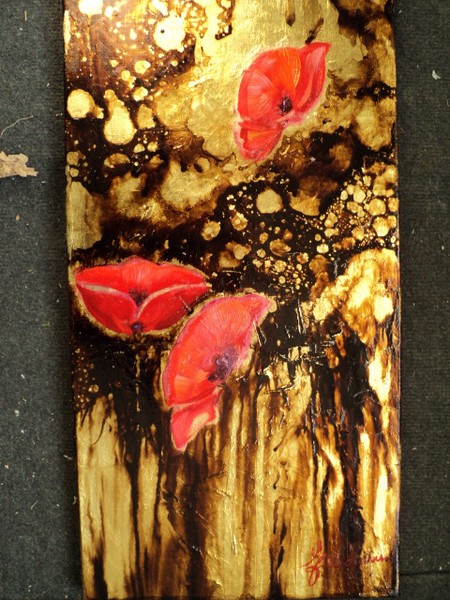 POPPIES IN GOLD