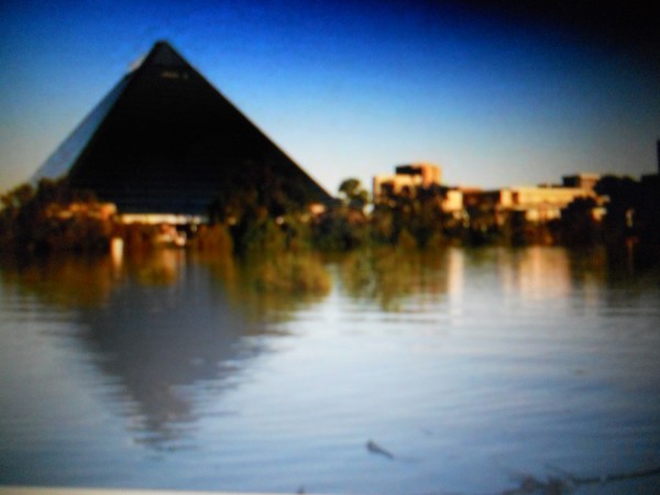 Memphis Flood 2011