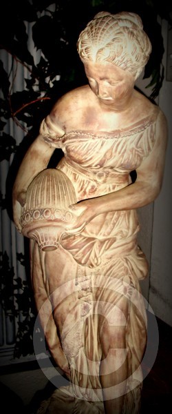 Statue1