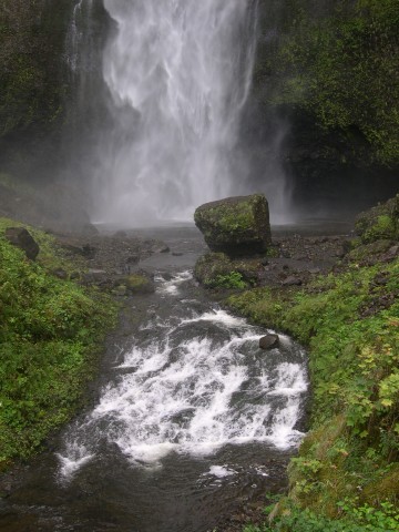Lower Multnomah Falls