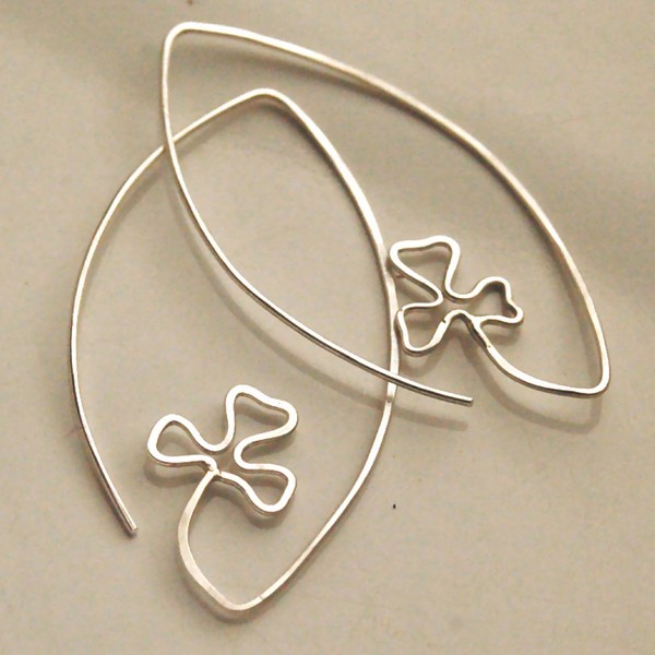 Silver Shamrock Earrings