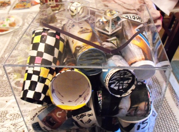 Photo Box 2 (top view) 