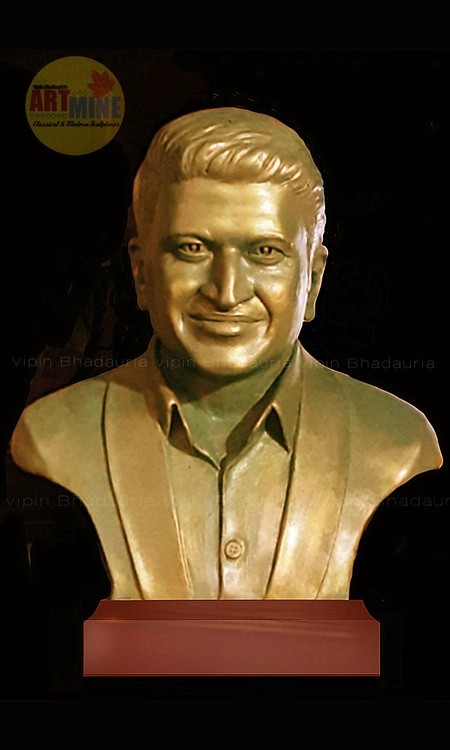 Puneeth rajkumar Portrait sculpture 