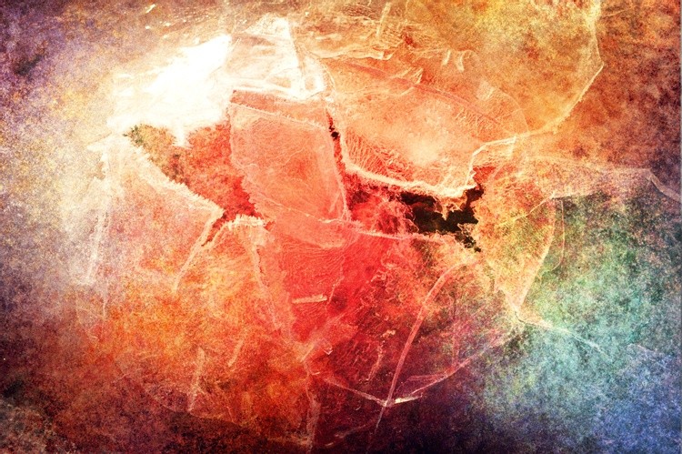 Cracks of Colors