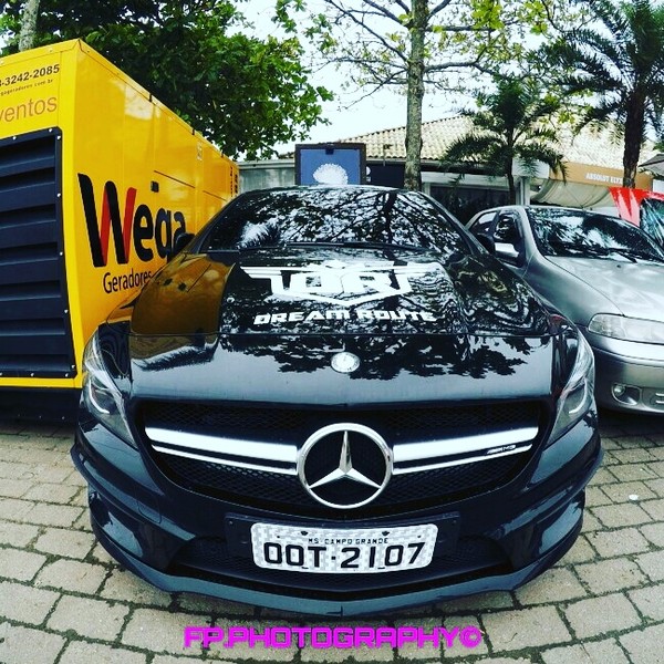 Mercedes C63 AMG