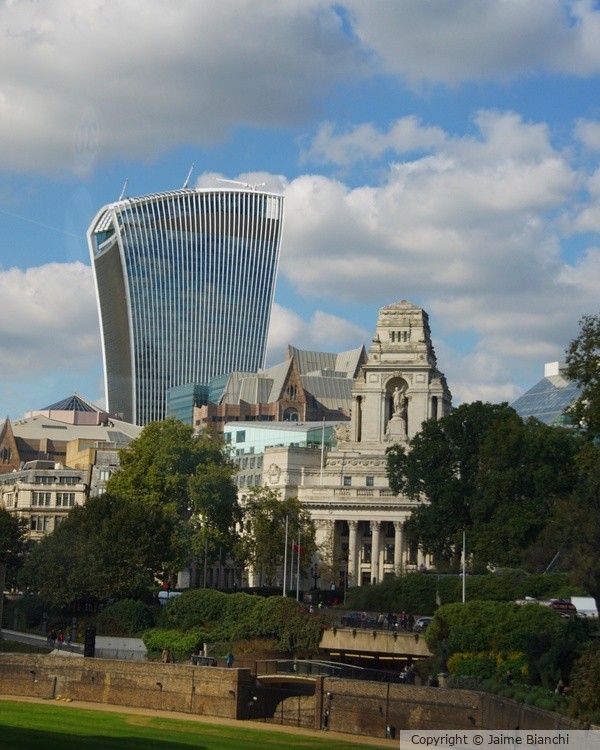 Walkie Talkie Bldg