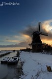 by Henk Marks