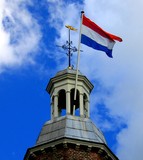 by Nelly van Nieuwenhuijzen