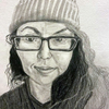 Woman with hat and eye glassesR